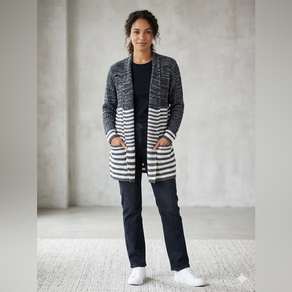 jason maxwell Sweaters - Jason Maxwell Black & White Striped Open Front Cardigan - Size Large - Cozy Knit
